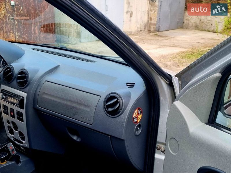 Универсал Dacia Logan MCV 2007 в Днепре