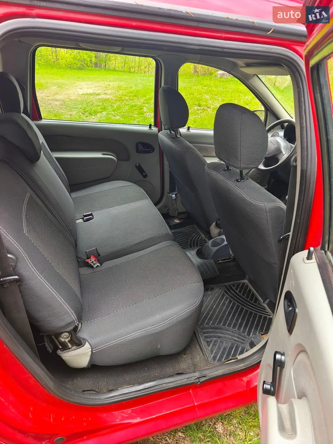 2010 Dacia Logan - мініатюра 9