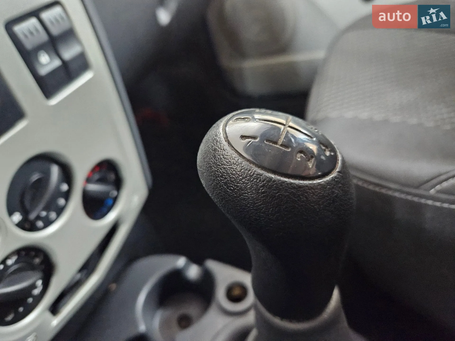 2010 Dacia Logan - мініатюра 7