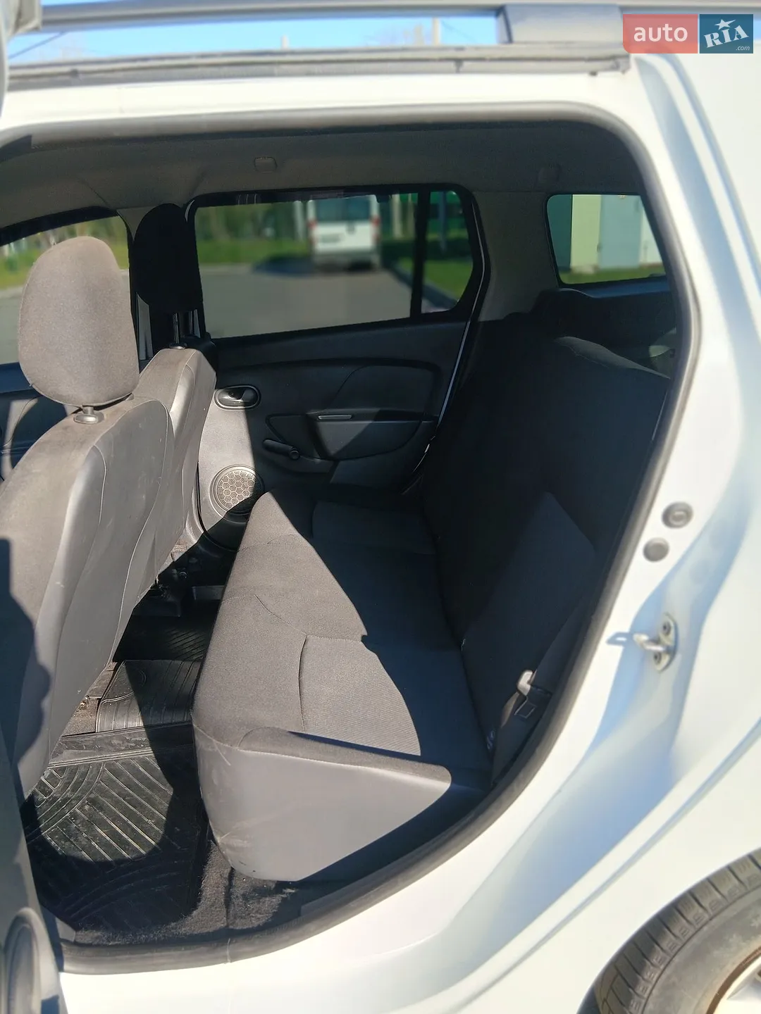 2015 Dacia Logan - мініатюра 13