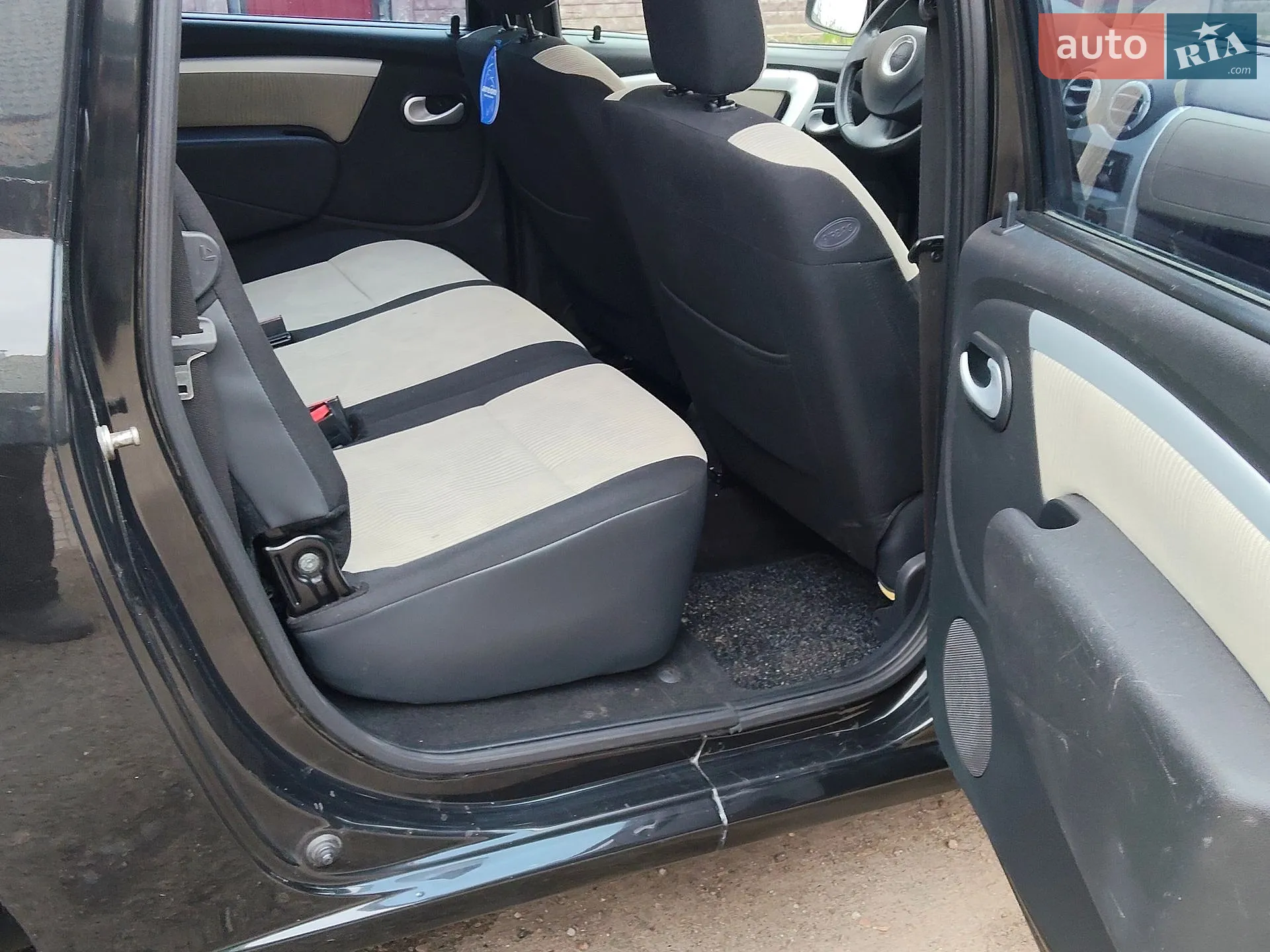 2010 Dacia Logan - мініатюра 45