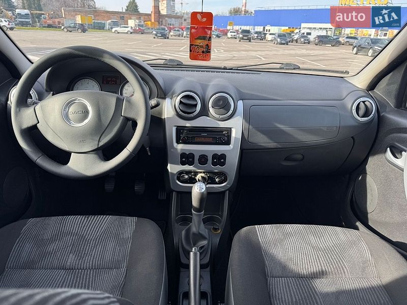 Универсал Dacia Logan MCV 2009 в Житомире