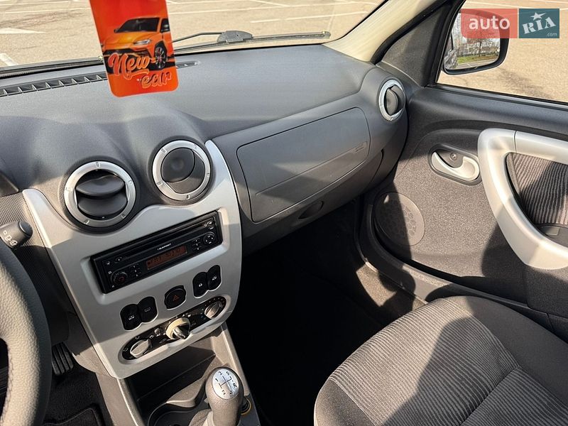 Универсал Dacia Logan MCV 2009 в Житомире