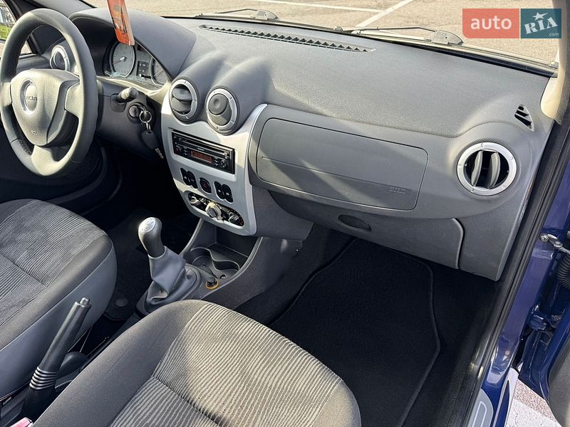 Универсал Dacia Logan MCV 2009 в Житомире