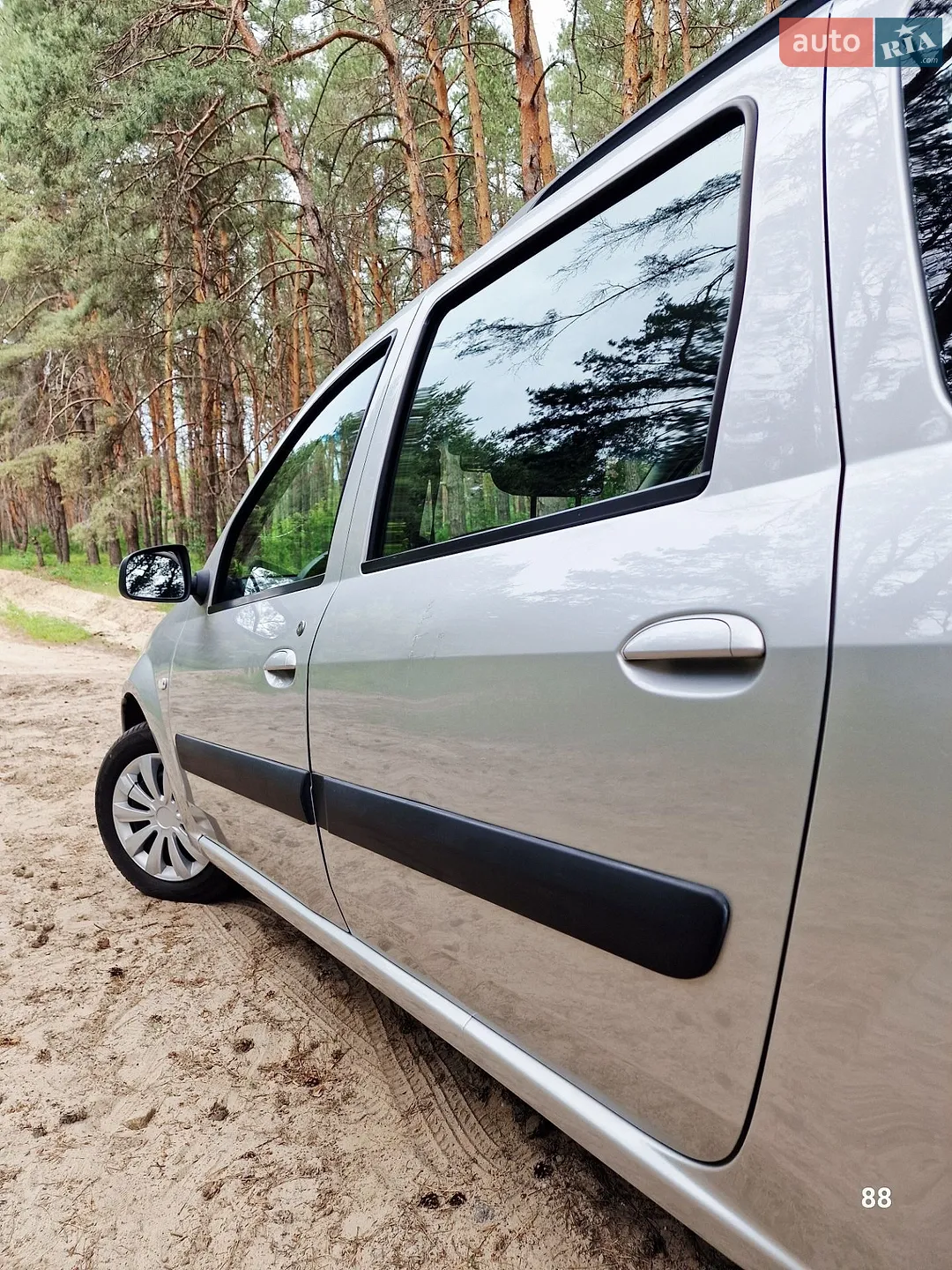 2010 Dacia Logan - мініатюра 26