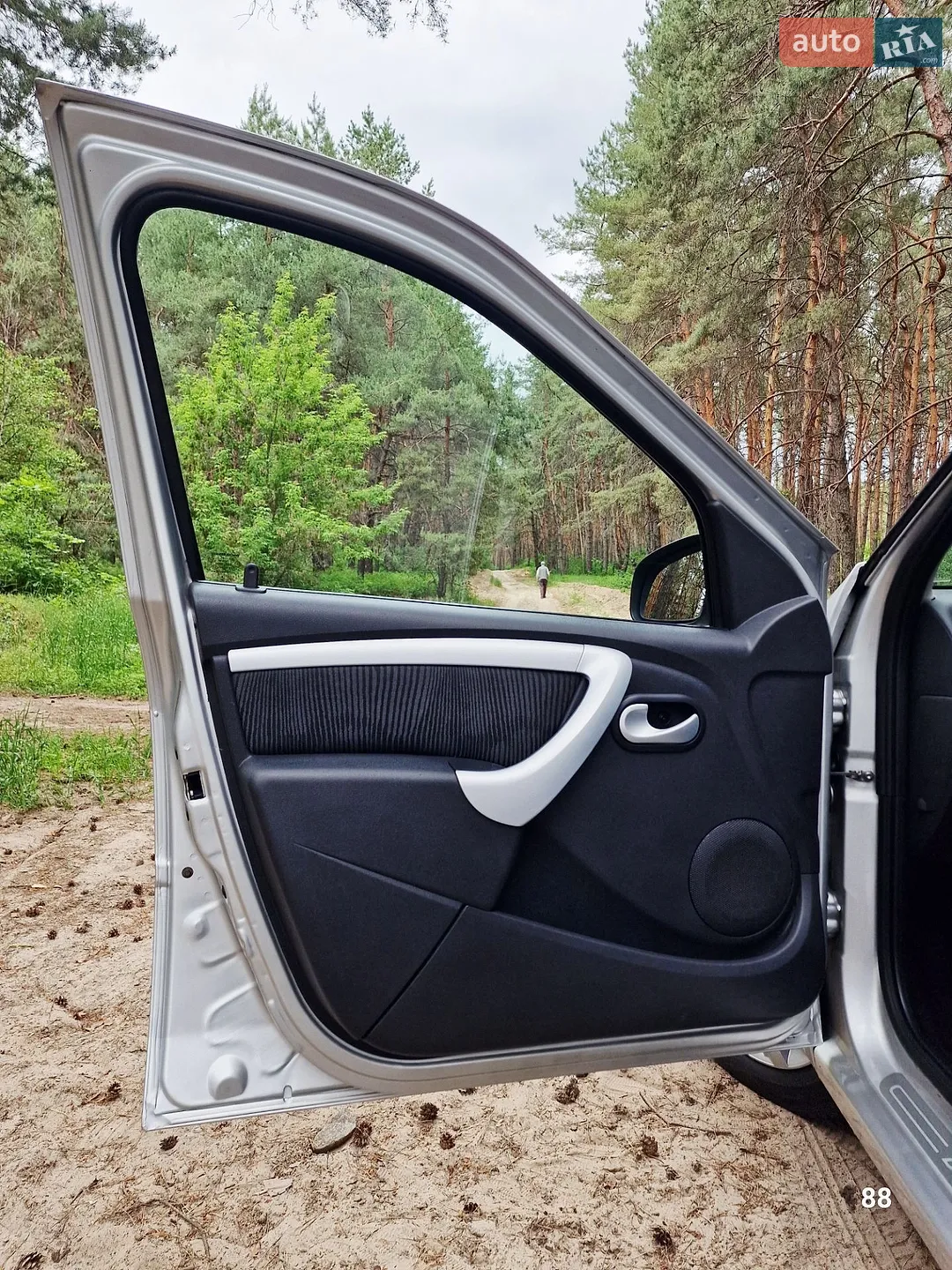 2010 Dacia Logan - мініатюра 41