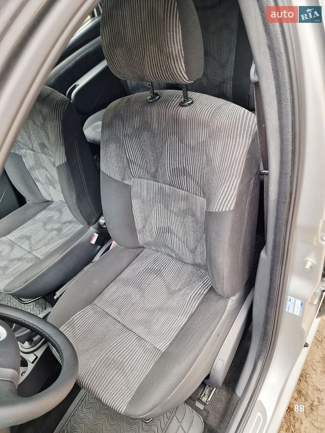 2010 Dacia Logan - мініатюра 50
