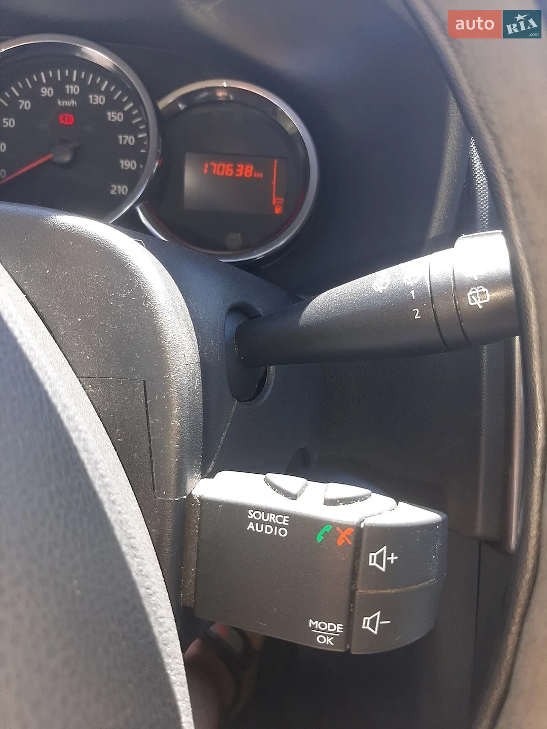 2014 Dacia Logan - мініатюра 13