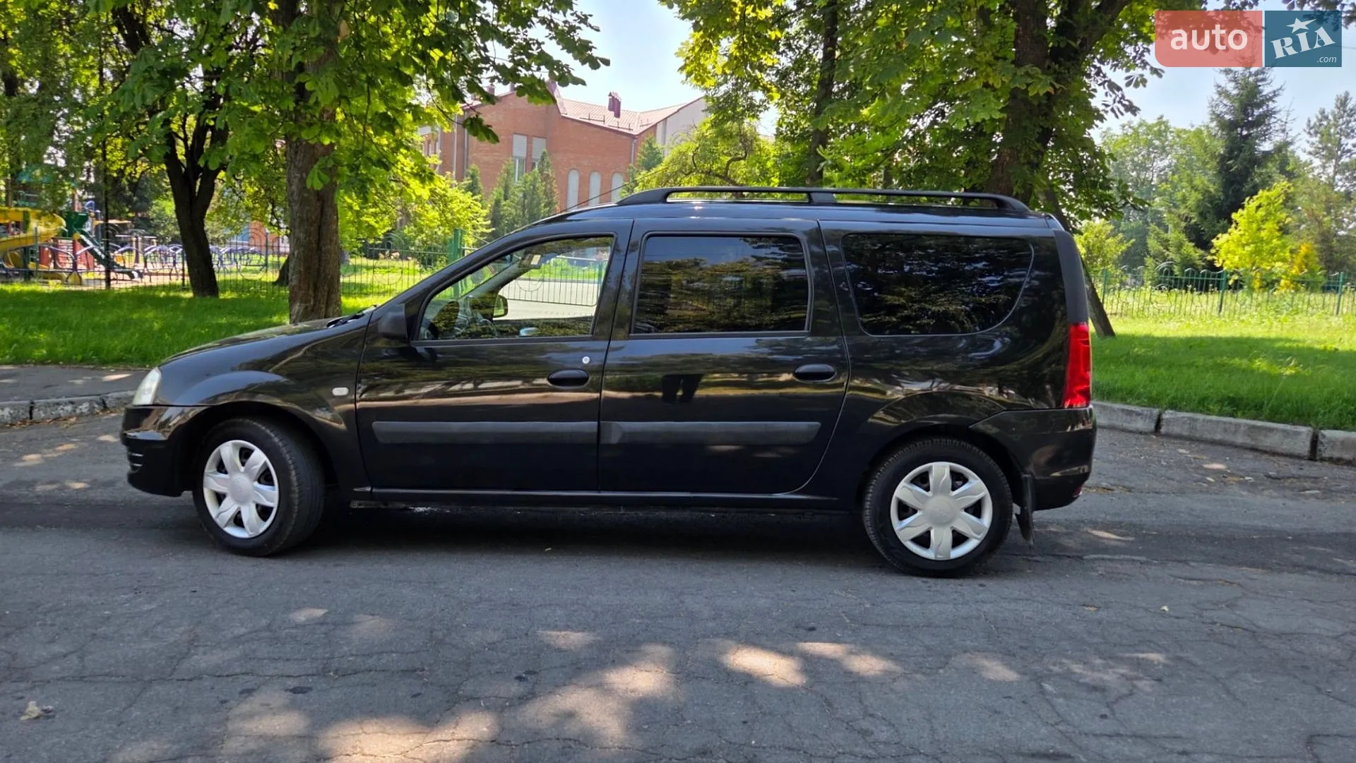 2012 Dacia Logan - мініатюра 5