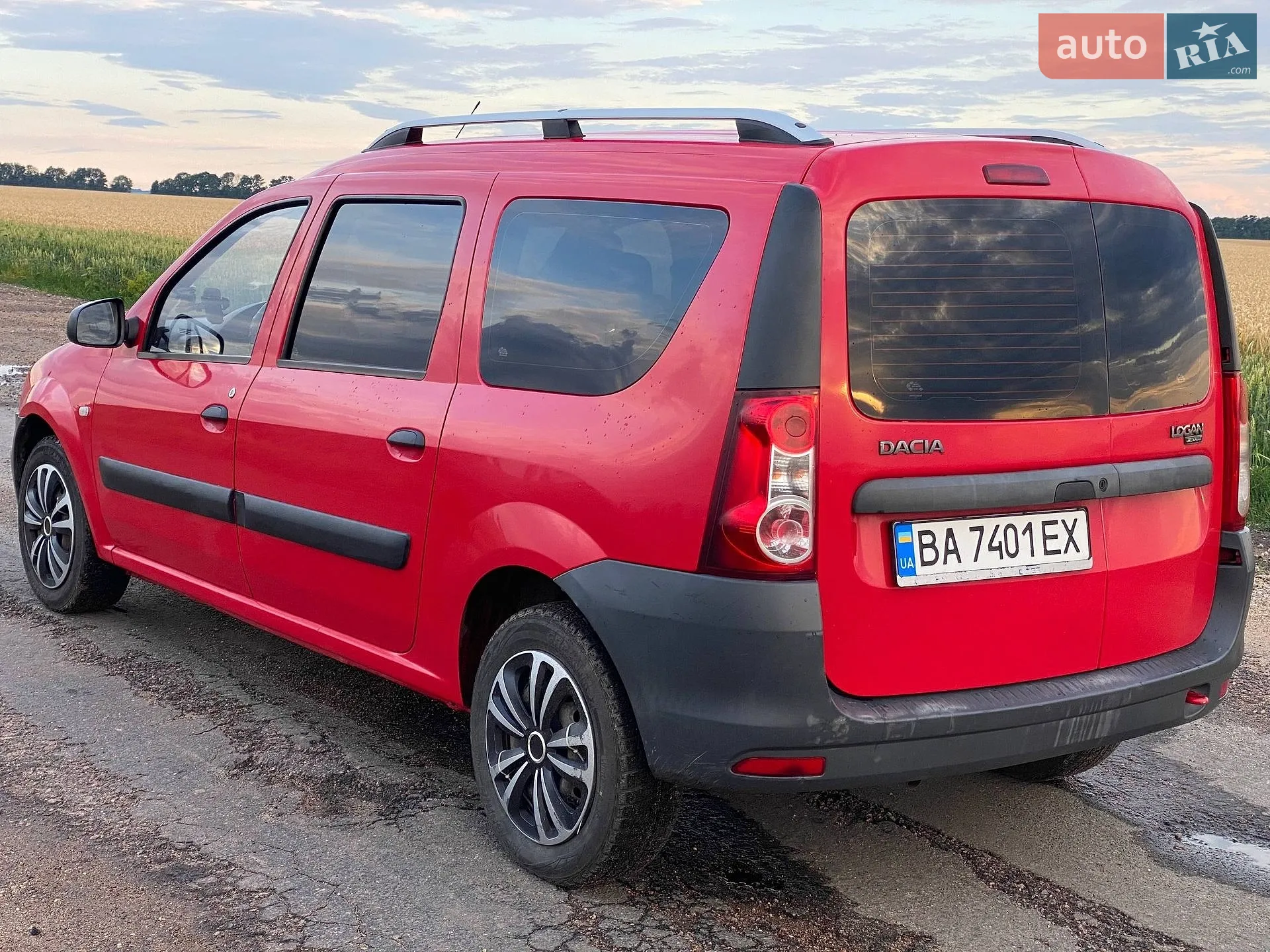 2010 Dacia Logan - мініатюра 6