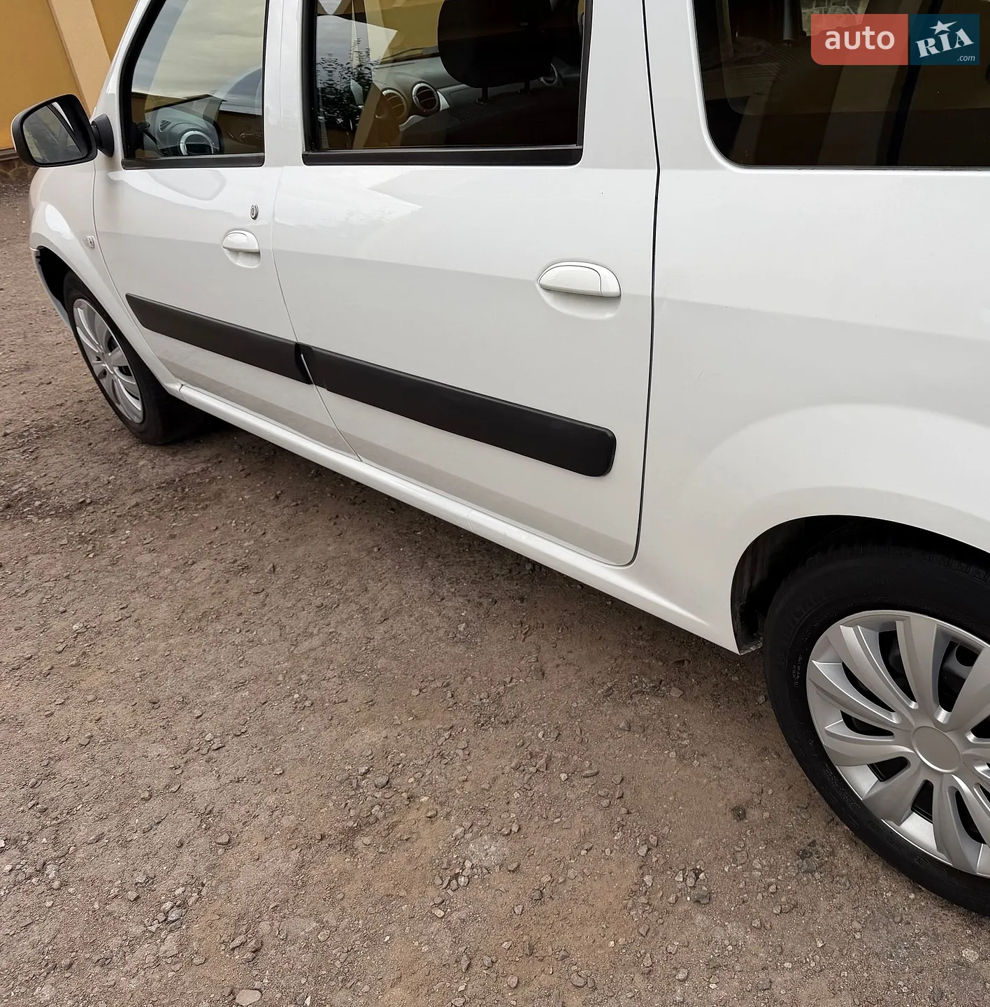 2010 Dacia Logan - мініатюра 28
