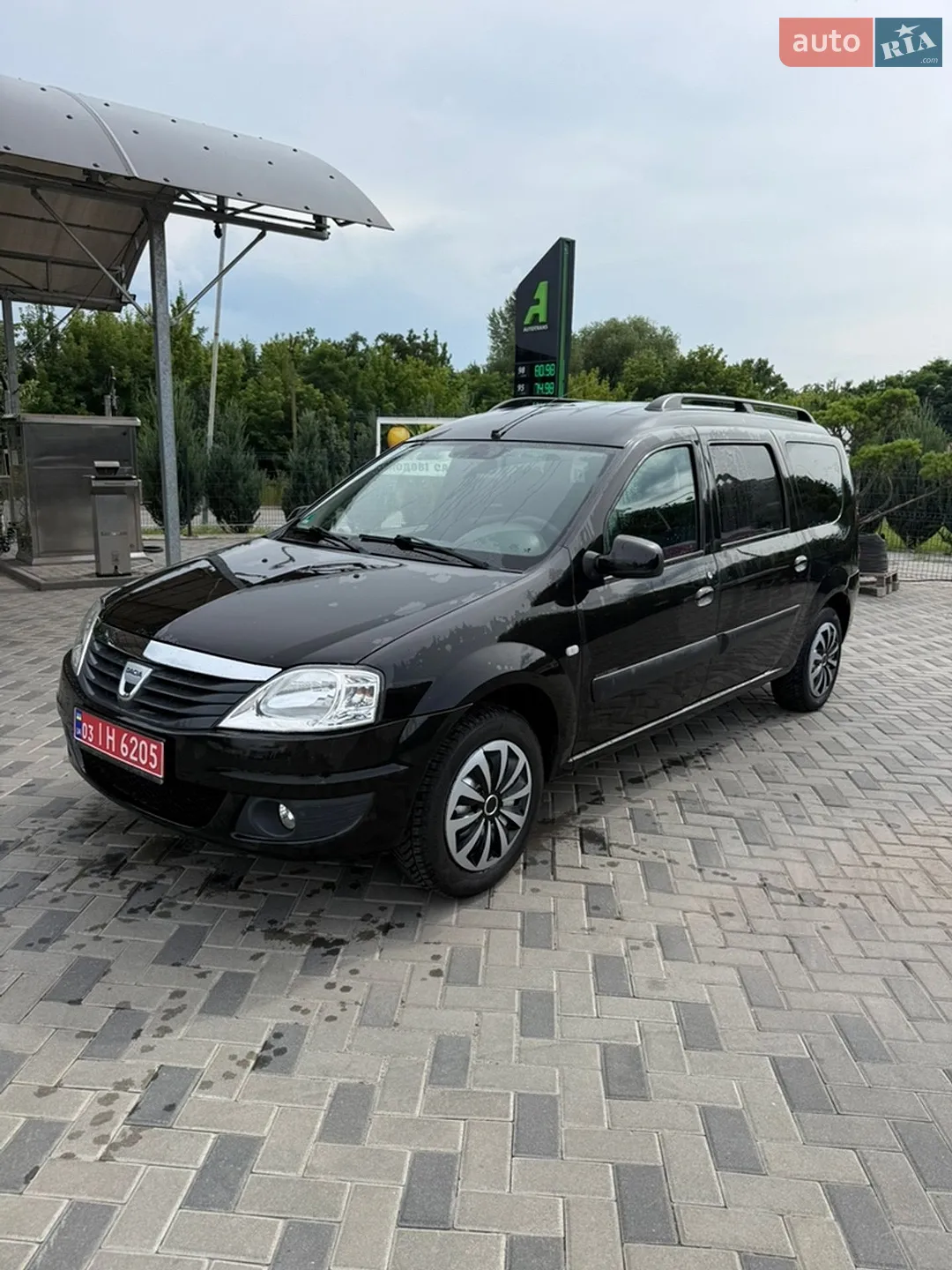 2018 Volkswagen Touareg - фото 1