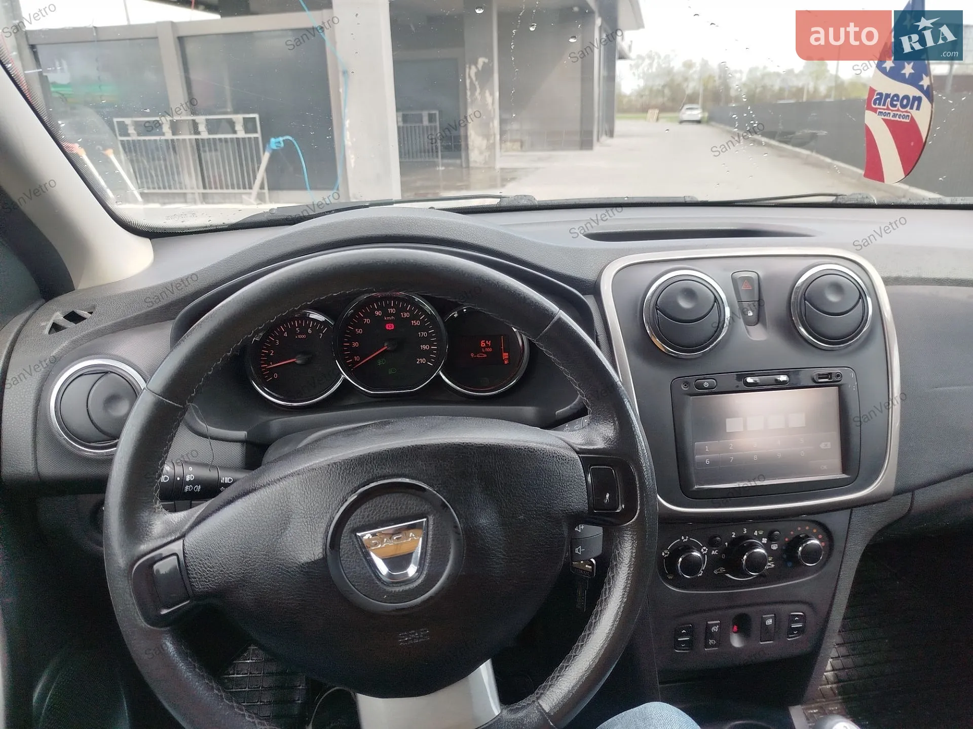 2014 Dacia Logan - мініатюра 3