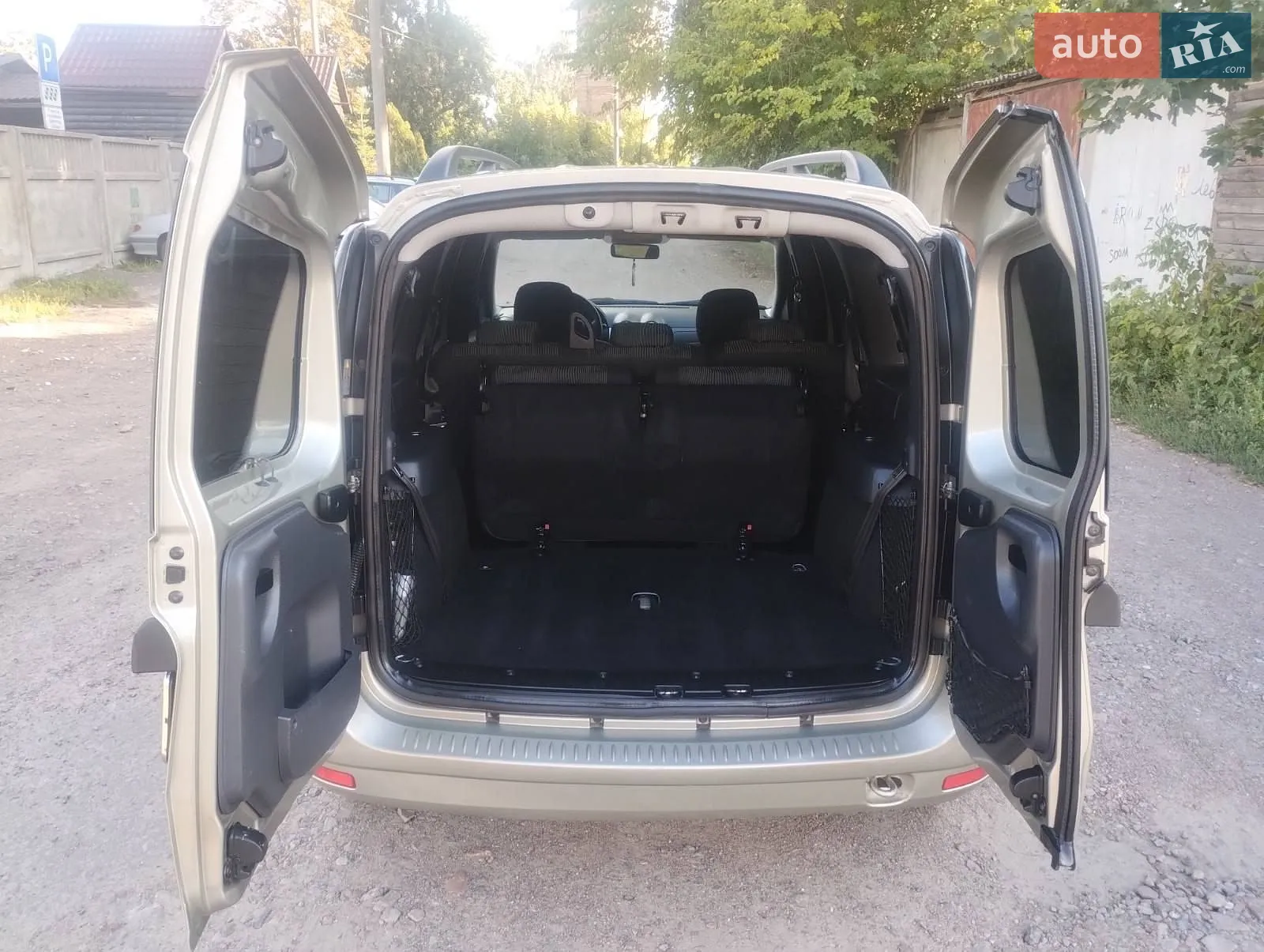 2011 Dacia Logan - мініатюра 52