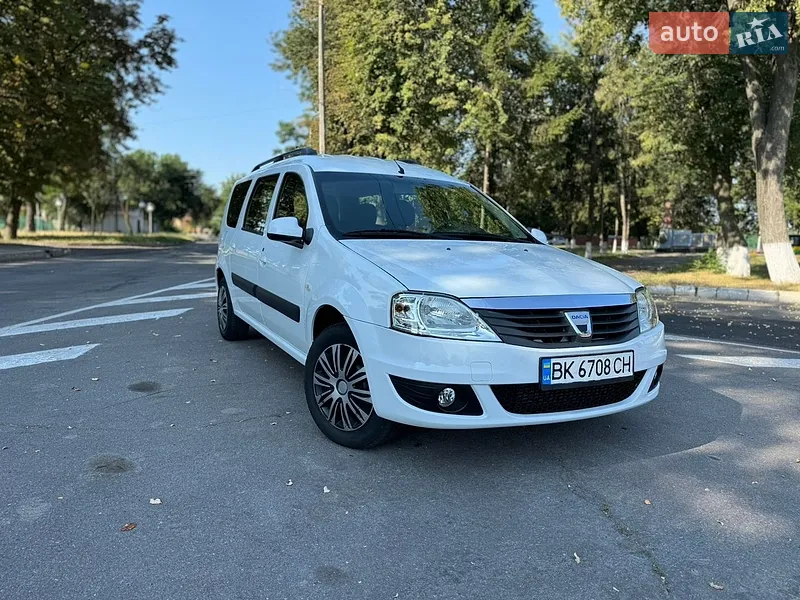 Dacia Logan MCV 2011