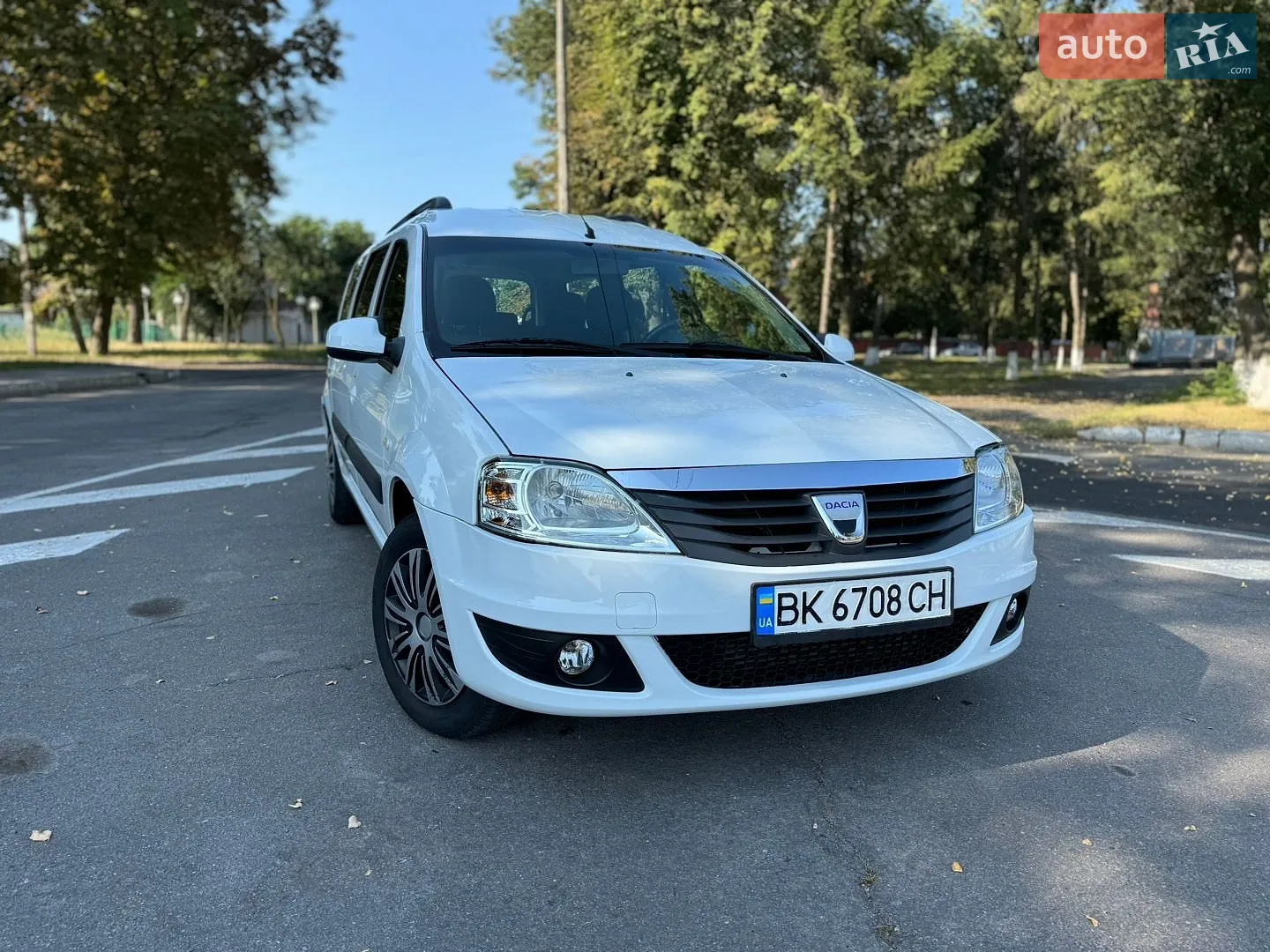 2011 Dacia Logan - мініатюра 3