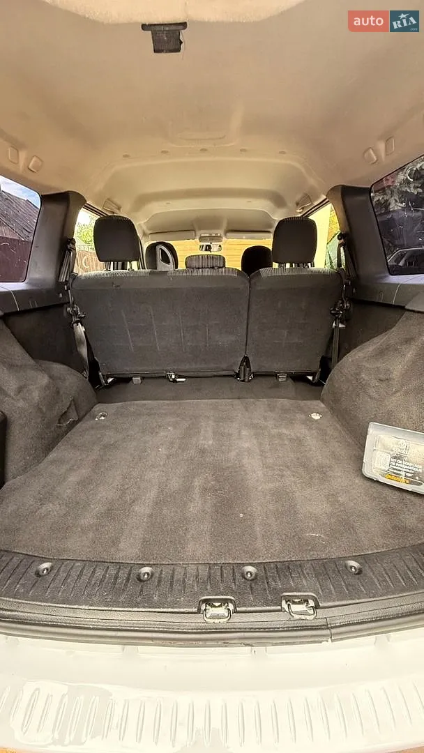 2010 Dacia Logan - мініатюра 38