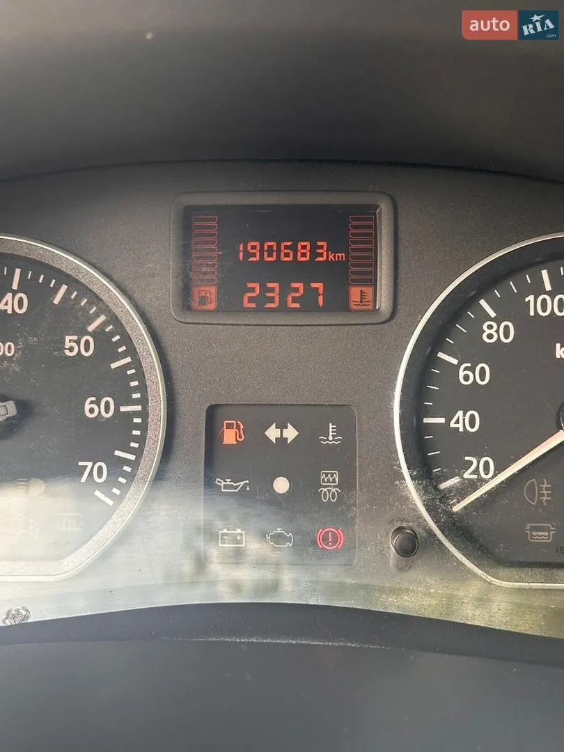 2012 Dacia Logan - мініатюра 23