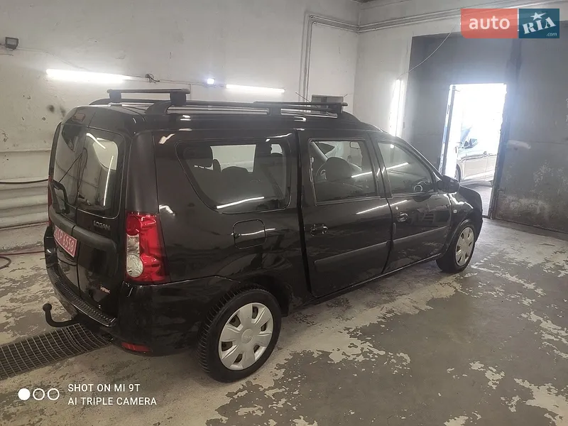 Dacia Logan MCV 2011