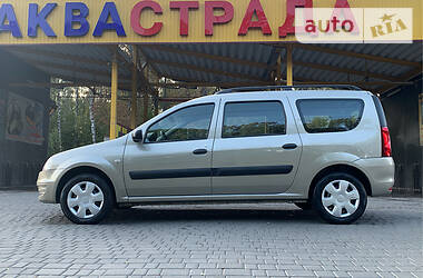 Универсал Dacia Logan 2010 в Тернополе