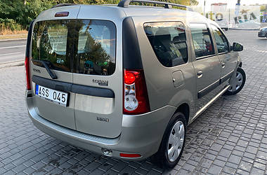 Универсал Dacia Logan 2010 в Тернополе