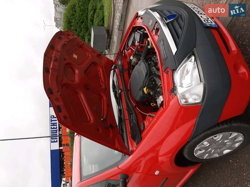 Седан Dacia Logan 2008 в Трускавці