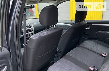 Універсал Dacia Logan 2009 в 