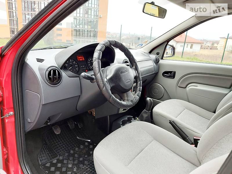 Універсал Dacia Logan 2010 в Івано-Франківську