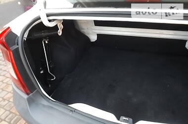 Седан Dacia Logan 2012 в 