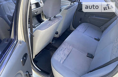 Седан Dacia Logan 2006 в 