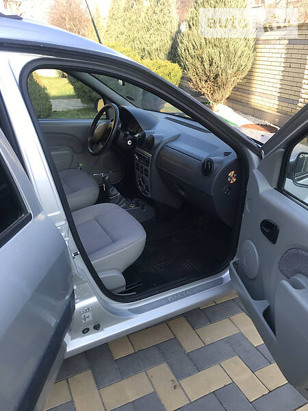 Универсал Dacia Logan 2007 в Виннице