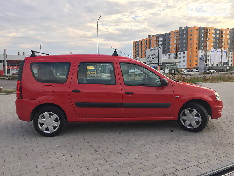 Універсал Dacia Logan 2010 в Вінниці