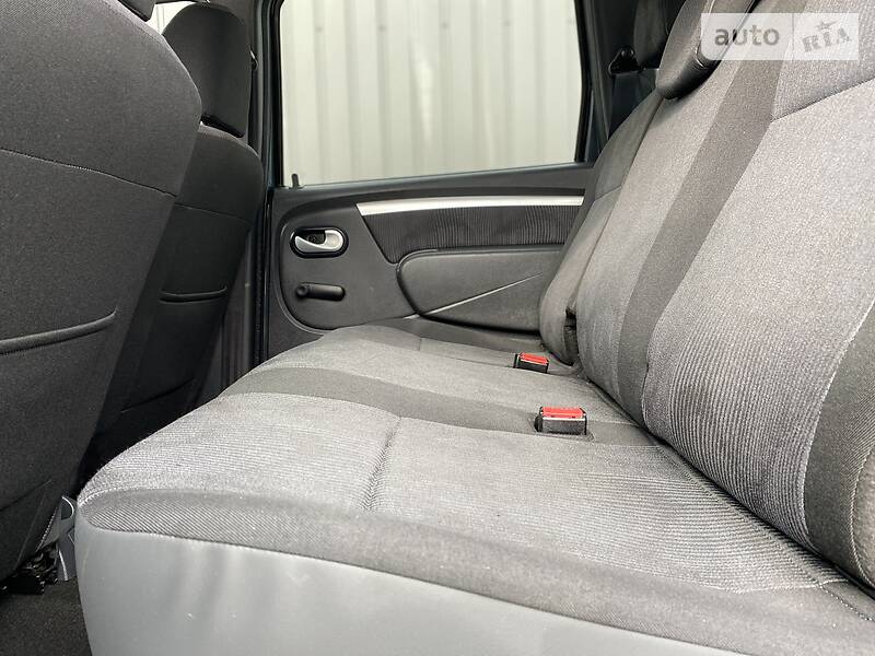 Универсал Dacia Logan 2009 в Дрогобыче