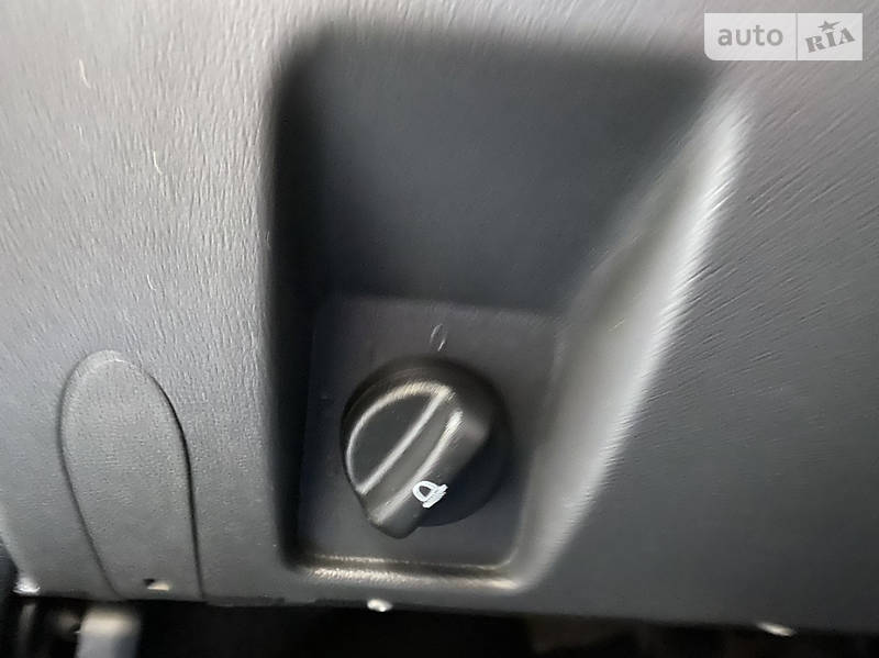 Універсал Dacia Logan 2012 в Тернополі