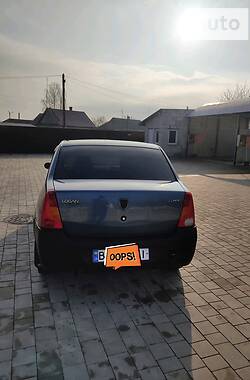 Седан Dacia Logan 2007 в Остроге