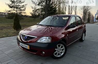 Седан Dacia Logan 2006 в Виннице