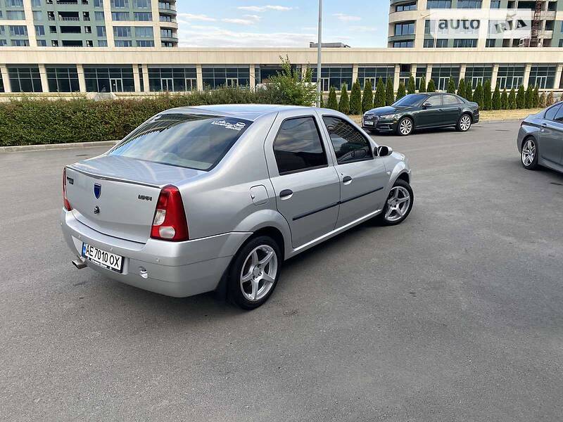 Седан Dacia Logan 2007 в Дніпрі