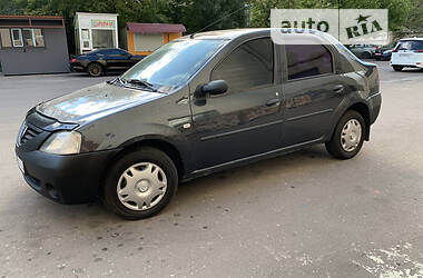 Седан Dacia Logan 2008 в Ровно