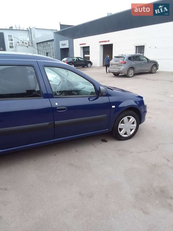 Універсал Dacia Logan 2009 в Житомирі