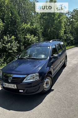 Седан Dacia Logan 2012 в 