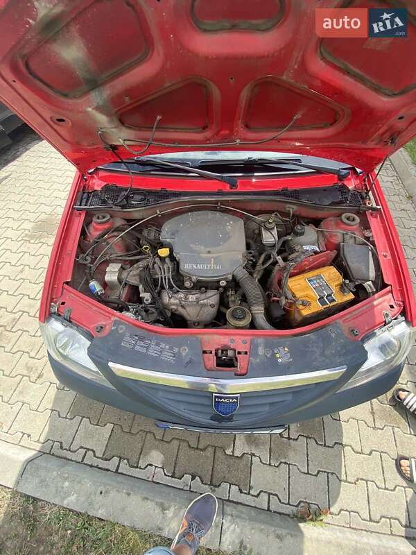 Седан Dacia Logan 2007 в Черновцах