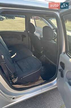 Седан Dacia Logan 2008 в Чорнобаї
