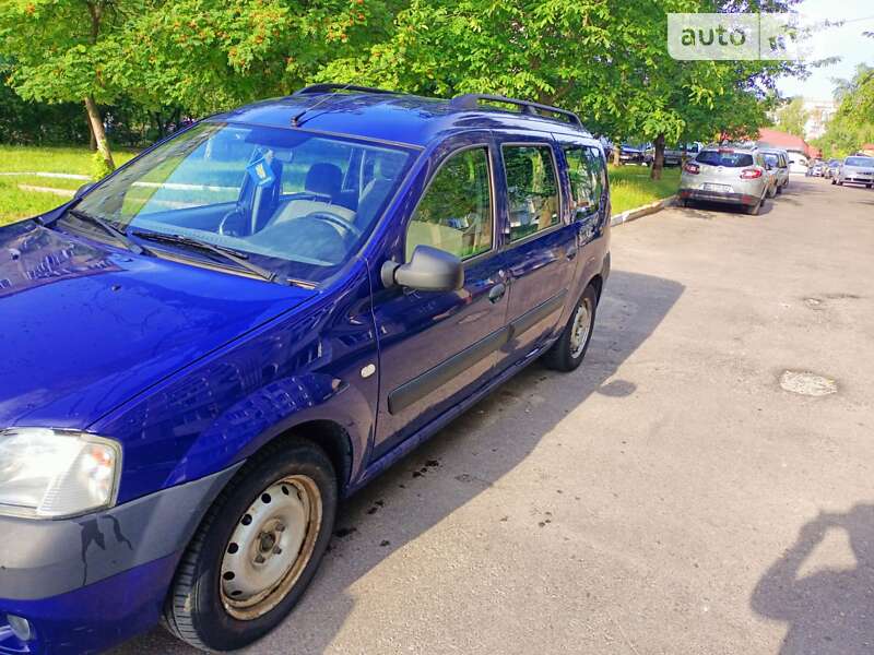 Седан Dacia Logan 2007 в Ровно