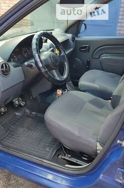 Седан Dacia Logan 2006 в 