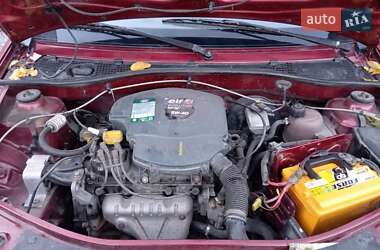 Седан Dacia Logan 2006 в Знаменке