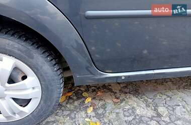 Седан Dacia Logan 2007 в 