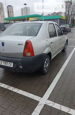 Седан Dacia Logan 2006 в Киеве