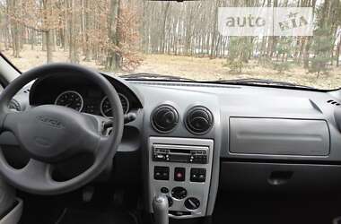 Седан Dacia Logan 2008 в Жмеринці