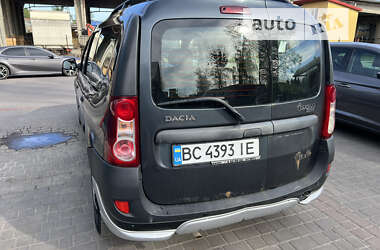 Седан Dacia Logan 2008 в Львові