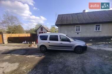 Седан Dacia Logan 2009 в Кременце